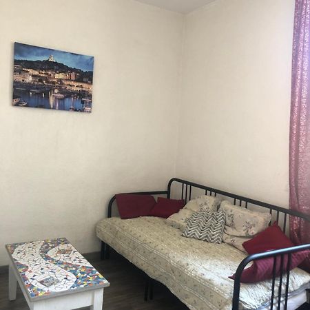 Sylvie'S Home, In Panier, Vieux Port In Марсель Экстерьер фото